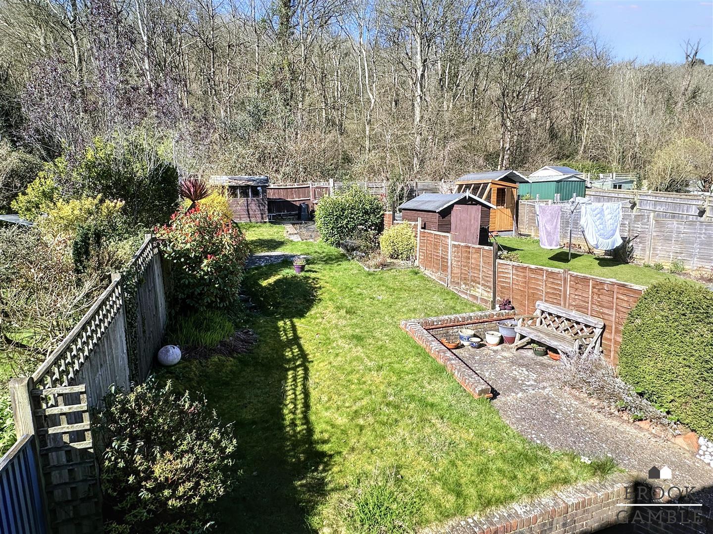 3 Bedroom House. Cherry Garden Road in Eastbourne, East Sussex 18